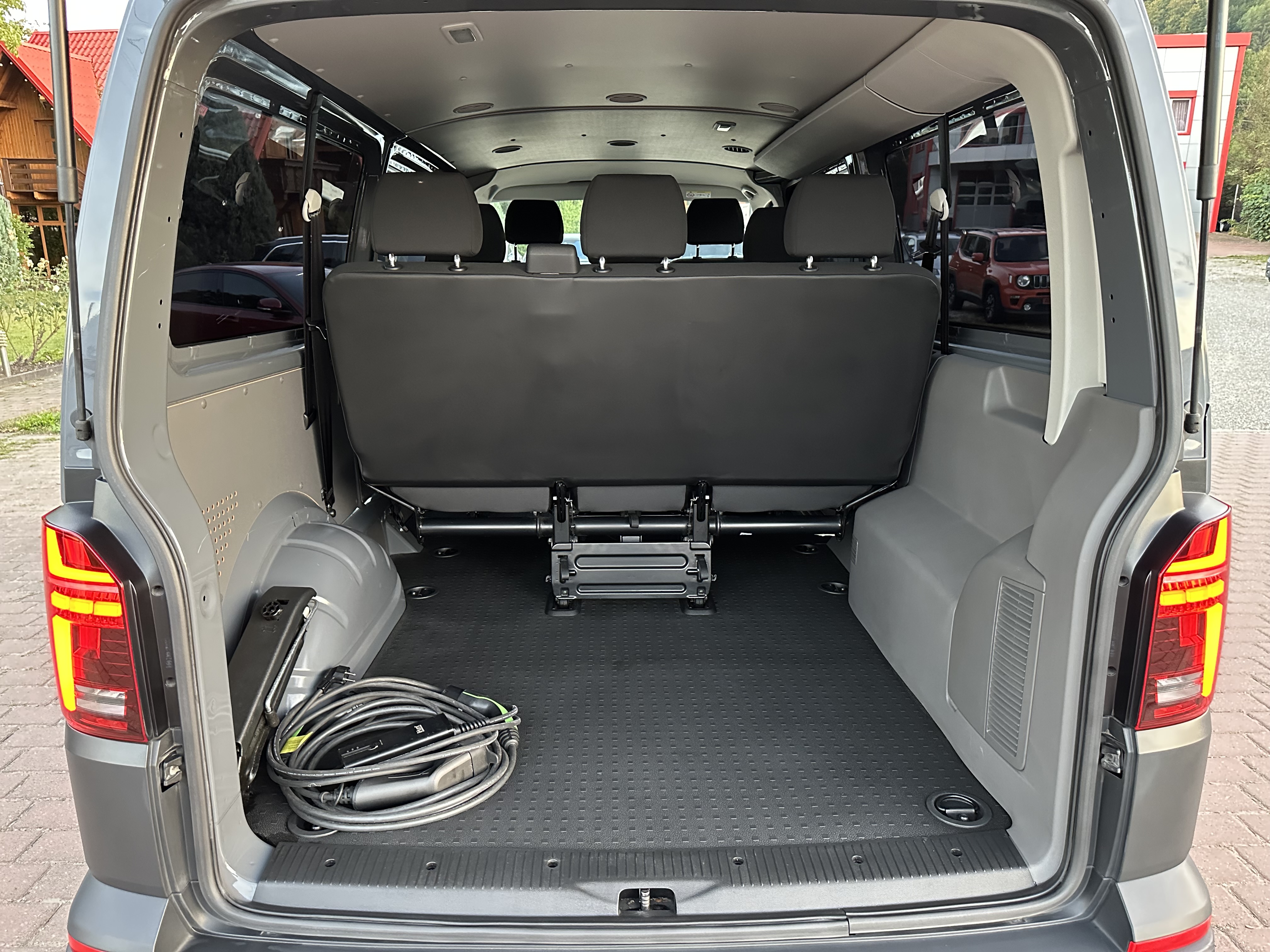 VW T6.1 CARAVELLE ABT-e Full Electric, 113CP, DSG, Model 2021 8
