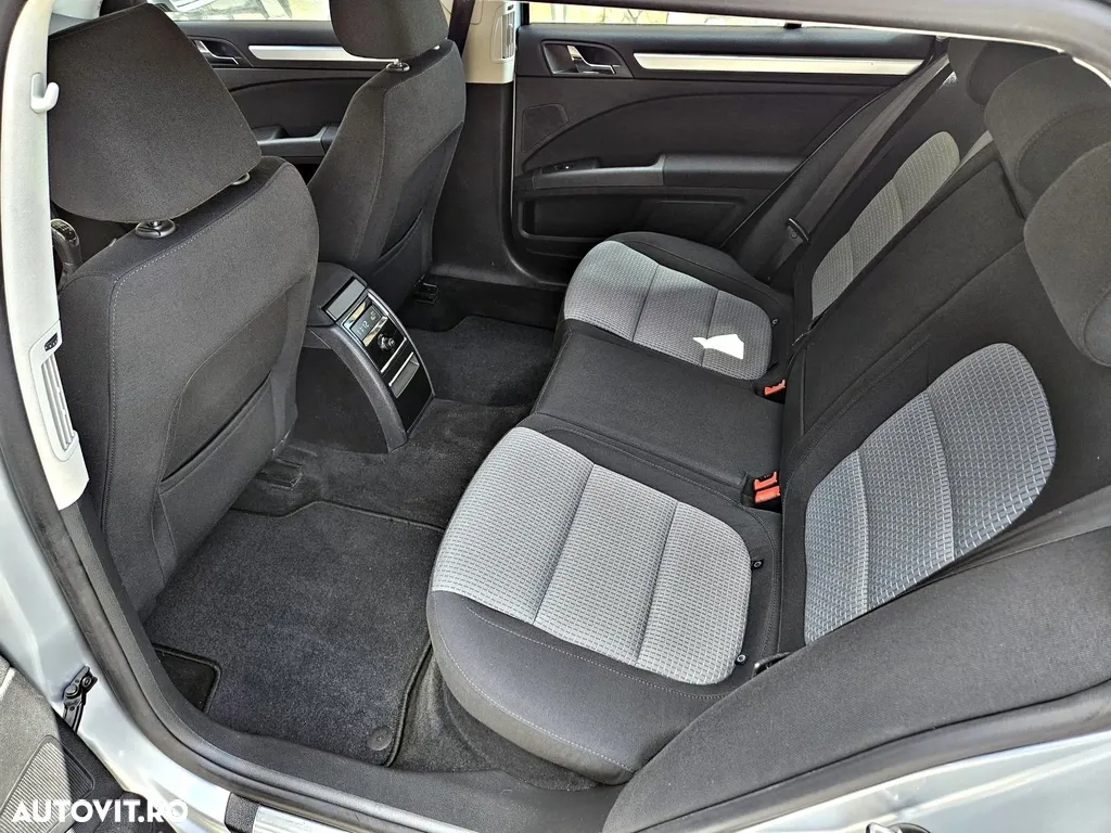SKODA SUPERB 2.0 TDI ELEGANCE 6