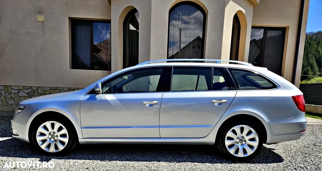 SKODA SUPERB 2.0 TDI ELEGANCE 3