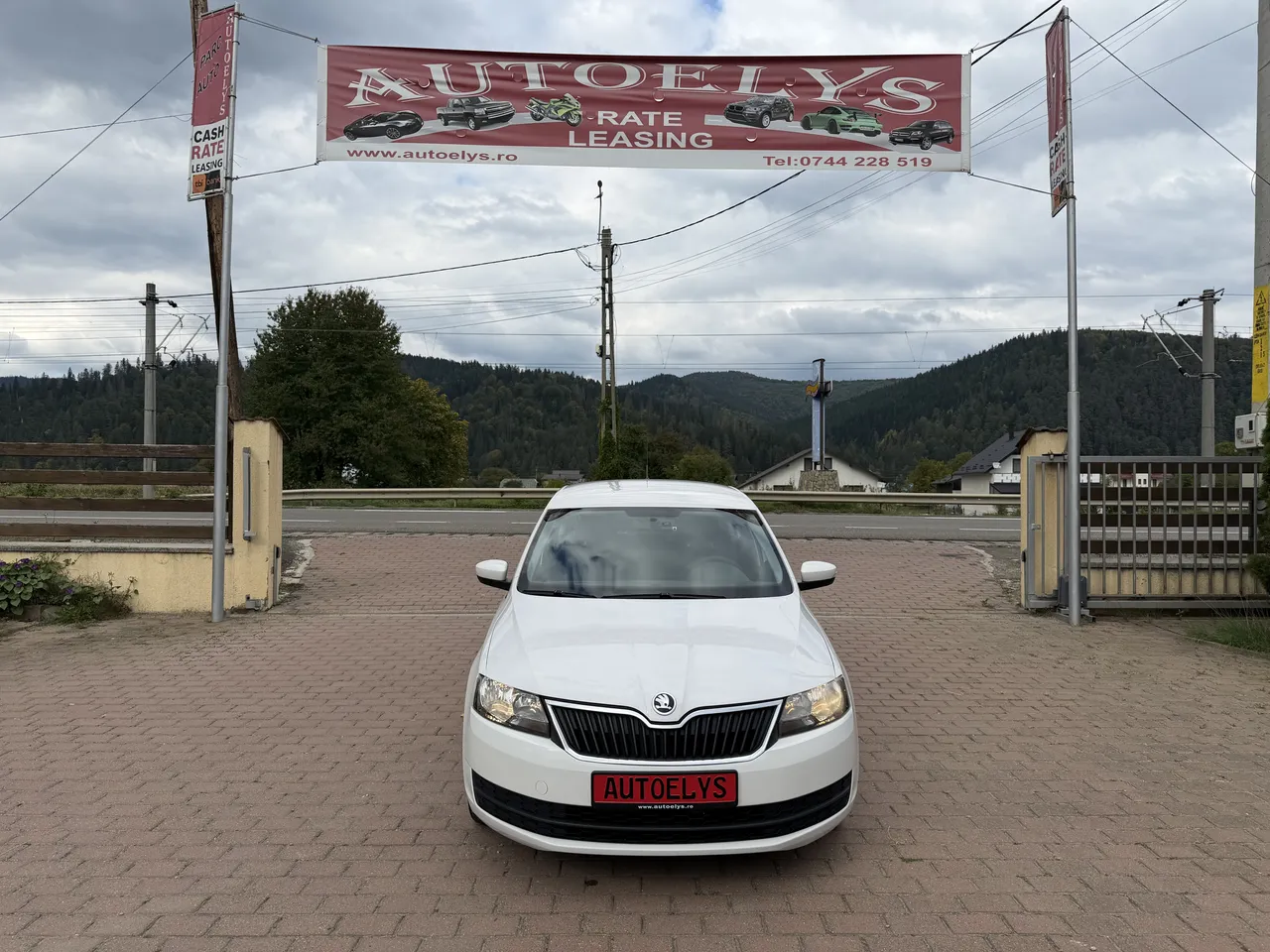 SKODA RAPID 1.6 TDI, 116CP, EURO6, 08/2016 4